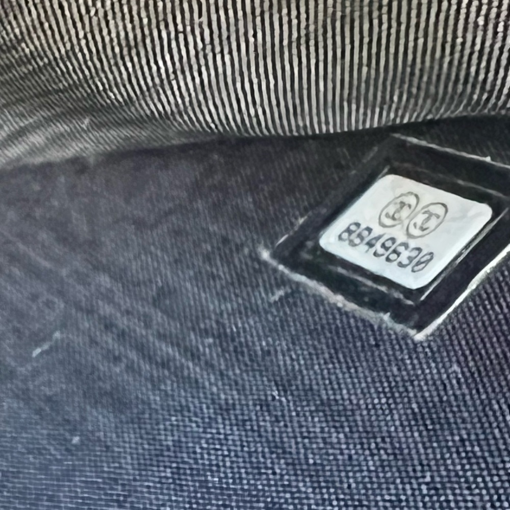 Chanel Black Caviar Leather Wallet - Picture 15 of 17